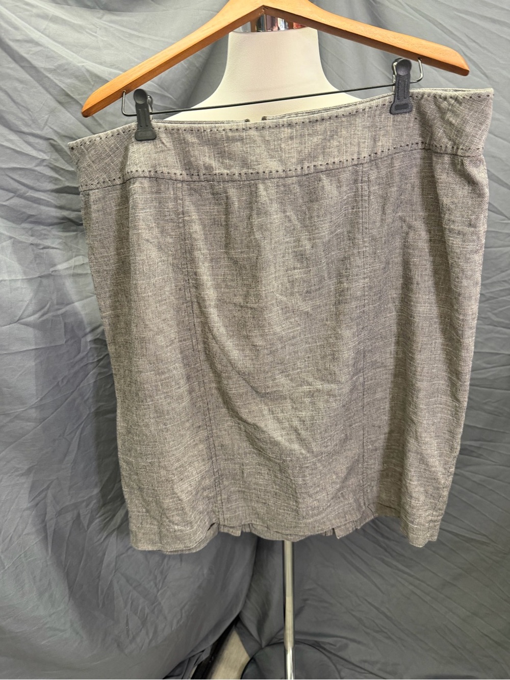 Lane Bryant Heather Gray knee length Straight Skirt